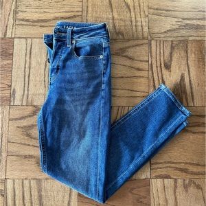 American Eagle jeans high rise tomgirl size 00 short